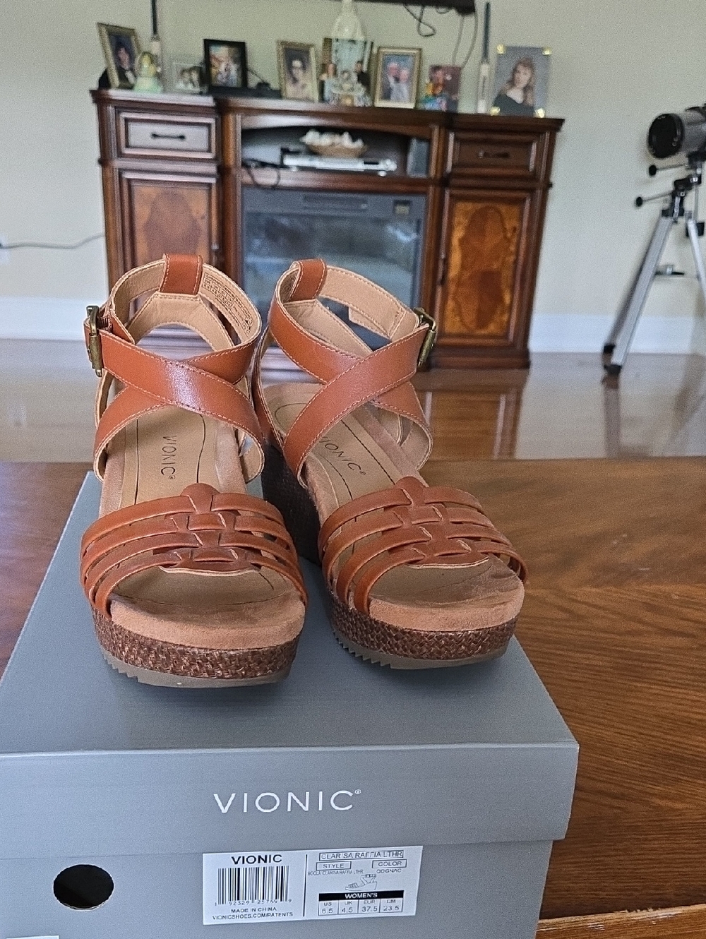 Vionic Cognac Clarisa Raffia Woven Leather Wedge Sandals